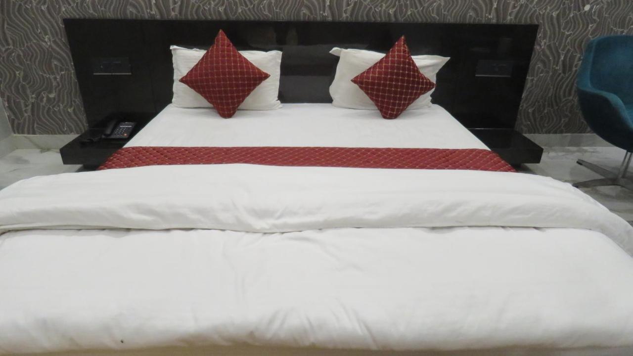Raja Ji Hotels & Restaurant Jind Exterior foto
